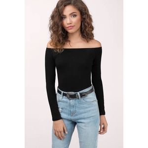 Off shoulder sweater
